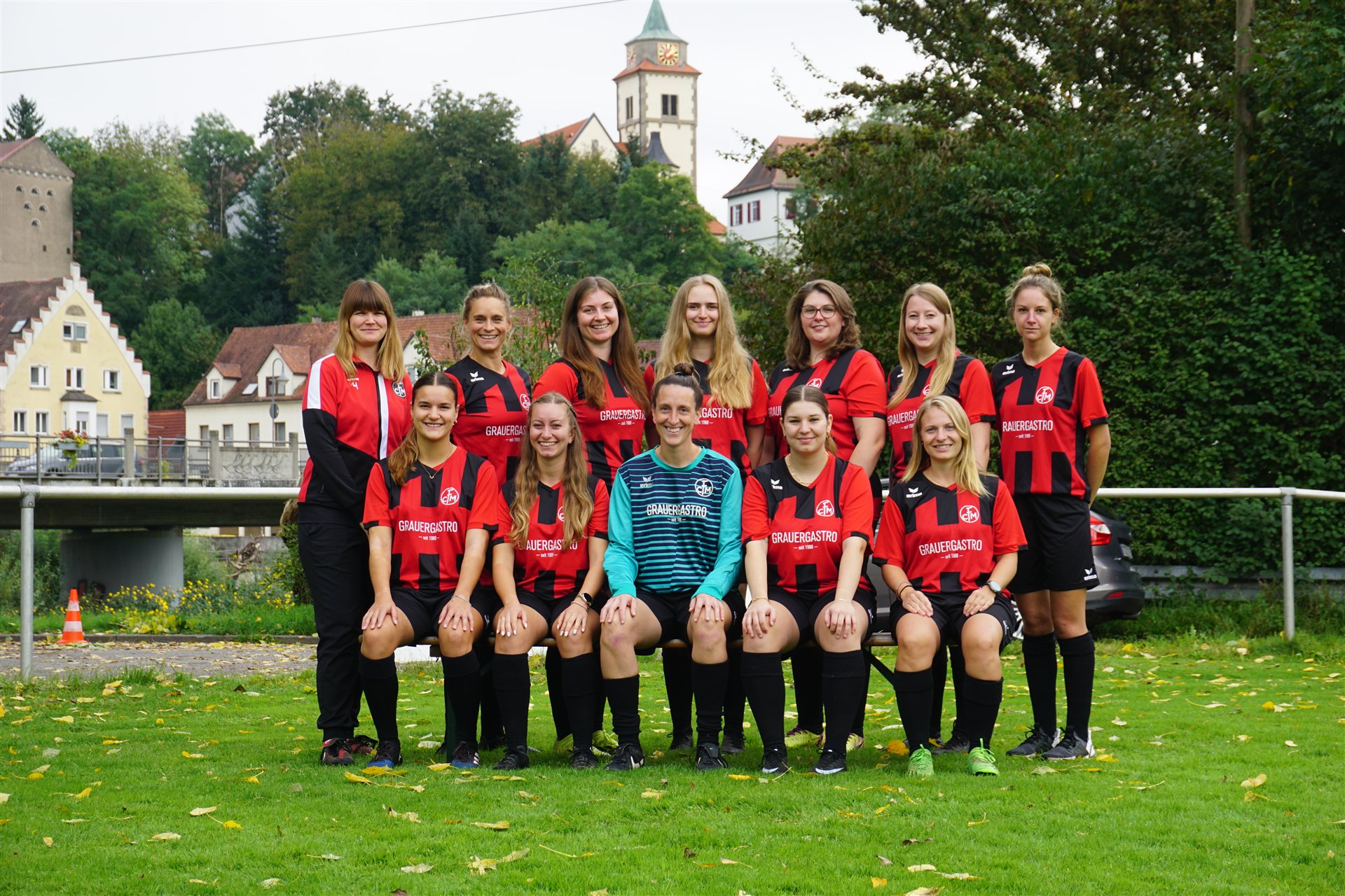 Mannschaftsfoto Damen FC Mittelstadt